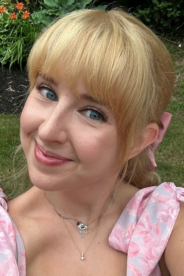 Cruise Brothers Travel Agent Laura Roosa